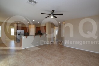 2017 E Carob Dr in Chandler, AZ - Building Photo - Building Photo