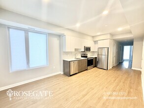 708 Woolwich St in Guelph, ON - Building Photo - Building Photo