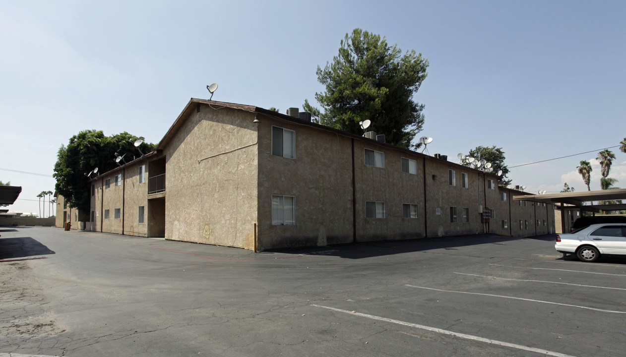 University Park Apartments in Loma Linda, CA - Building Photo