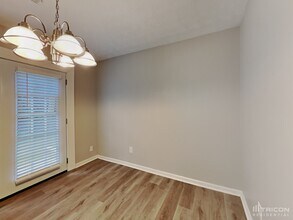 1124 Whisper Wind Dr in Mcdonough, GA - Building Photo - Building Photo