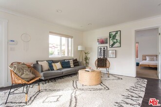 4459 Lexington Ave in Los Angeles, CA - Building Photo - Building Photo