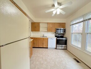 9021 Tyler Ct in Manassas, VA - Building Photo - Building Photo