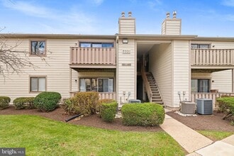 408 Stockton Ct in North Wales, PA - Foto de edificio - Building Photo