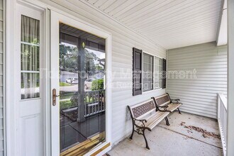 8078 Old Hazelwood Rd in North Charleston, SC - Building Photo - Building Photo