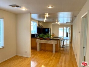 11673 Mississippi Ave in Los Angeles, CA - Building Photo - Building Photo