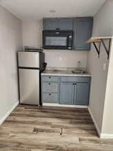 9349 Valley Rd in Berkeley Springs, WV - Building Photo - Building Photo