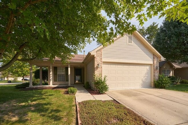 property at 704 Kingston Cir