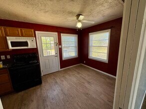 303 N Western St in Amarillo, TX - Building Photo - Building Photo