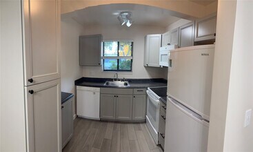 1205 S Flagler Ave in Pompano Beach, FL - Building Photo - Building Photo