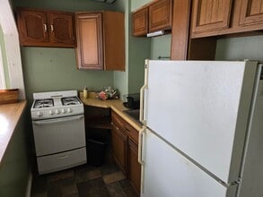 3301 E Northern Pkwy in Baltimore, MD - Building Photo - Building Photo