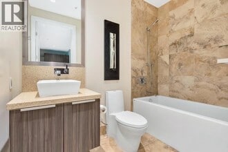 1618 Columbia St in Vancouver, BC - Building Photo - Building Photo