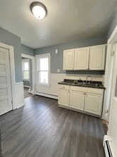 18 Franklin St in Poughkeepsie, NY - Building Photo - Building Photo
