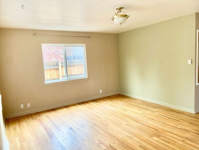 523 S Shields St in Fort Collins, CO - Building Photo - Building Photo