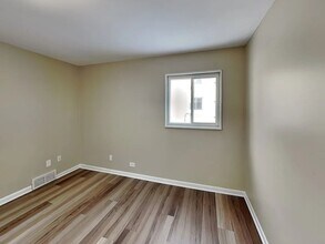 712 E Le Moyne Ave in Lombard, IL - Building Photo - Building Photo