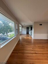 130 Arlington Ave in Hawthorne, NJ - Building Photo - Building Photo