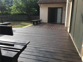 5601 Wagon Train Cove in Austin, TX - Building Photo - Building Photo