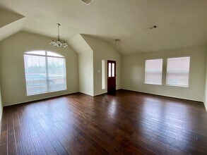 21419 Colton Cove Dr in Houston, TX - Building Photo - Building Photo