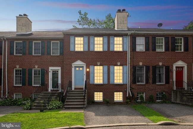 property at 5400 Wissahickon Ave