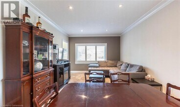 122 Glencarry Ave in Hamilton, ON - Building Photo - Building Photo