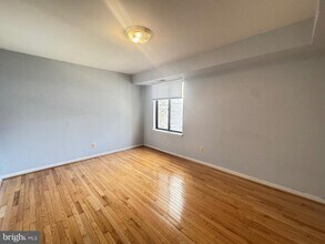 5482 Cedar Ln in Columbia, MD - Building Photo - Building Photo