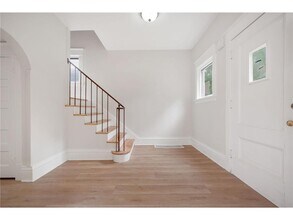 804 Hawthorne Ave E in St. Paul, MN - Building Photo - Building Photo