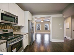 3511 Conrad St, Unit B in Philadelphia, PA - Building Photo - Building Photo