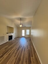 616 Marshtree Ln, Unit Landfall in Fayetteville, NC - Foto de edificio - Building Photo