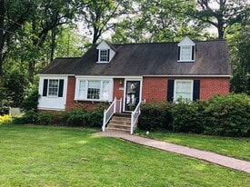 8407 Copley Dr in Richmond, VA - Building Photo