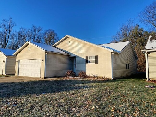 3108 N 12th St in Terre Haute, IN - Building Photo - Building Photo