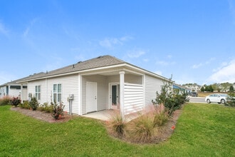 200 Glenshee Ct in Shallotte, NC - Building Photo - Building Photo