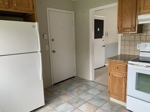 178 Boston Post Rd E in Marlborough, MA - Building Photo - Building Photo