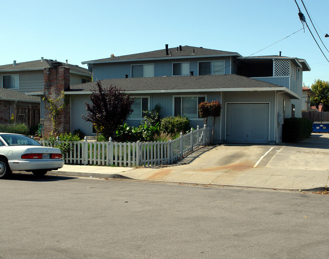 646 Azara Pl in Sunnyvale, CA - Building Photo - Building Photo