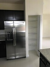 8806 NW 103rd Ave in Doral, FL - Building Photo - Building Photo