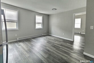 36 2nd Ave in Waterbury, CT - Building Photo - Building Photo