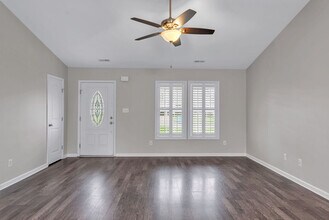 202 Cottage Ln in Richlands, NC - Building Photo - Building Photo