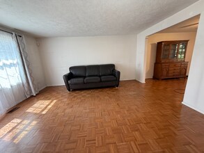 100 Grouse Ct in Venetia, PA - Building Photo - Building Photo