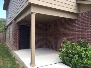 8906 Scarlett Pl in San Antonio, TX - Building Photo - Building Photo