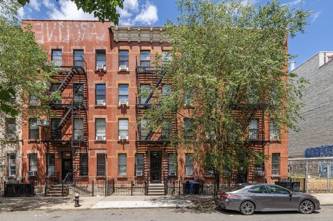 1069 Lafayette Ave in Brooklyn, NY - Building Photo - Building Photo