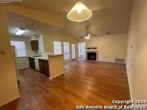 6314 Worchester Wood in San Antonio, TX - Building Photo - Building Photo