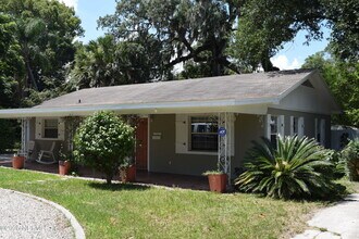 365 University Blvd N in Jacksonville, FL - Building Photo - Building Photo