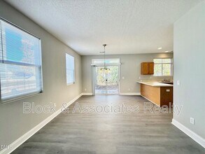 205 Trayesan Dr in Holly Springs, NC - Building Photo - Building Photo