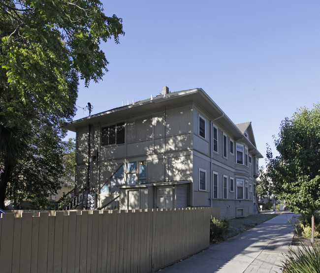 600-604 S 5th St in San Jose, CA - Foto de edificio - Building Photo