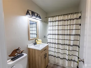1127 Arlington Dr in Moses Lake, WA - Building Photo - Building Photo