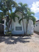 4824 Cambridge St in Greenacres, FL - Building Photo