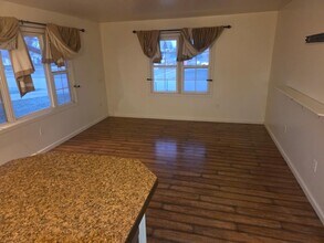 510 N 11th St in Perry, OK - Building Photo - Building Photo