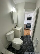 152 Salem St, Unit 1 in Boston, MA - Building Photo - Building Photo