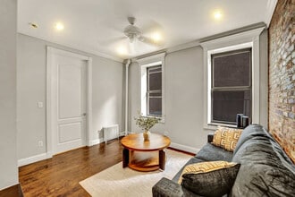 346 E 18th St in New York, NY - Building Photo - Building Photo