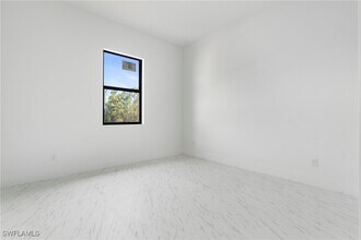 3173 Sunshine Blvd N in Lehigh Acres, FL - Building Photo - Building Photo