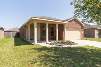 21527 Cotton Valley Ln in Porter, TX - Building Photo - Building Photo