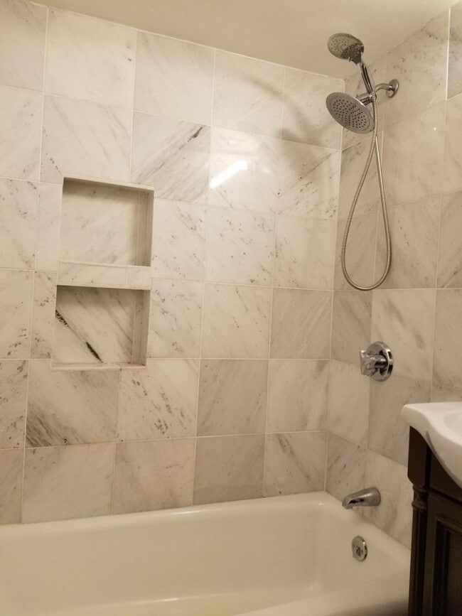 524 Putnam Ave, Unit 15 in Cambridge, MA - Building Photo - Building Photo